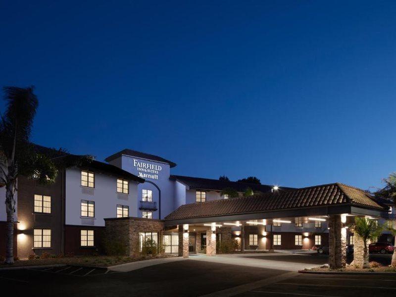 Fairfield Inn & Suites By Marriott Camarillo Exterior photo